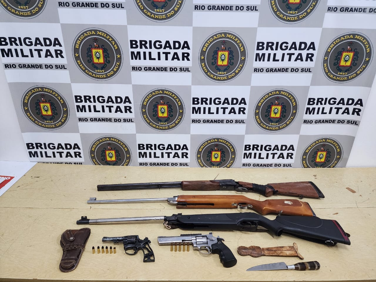 Em Muitos Capões, Brigada Militar realiza prisão por porte ilegal de arma e violência doméstica