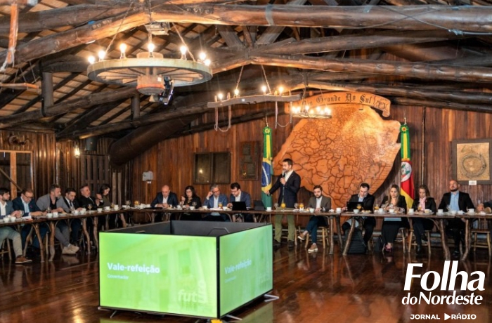 Governo propõe reajuste no vale-refeição dos servidores e antecipação do 13° salário
