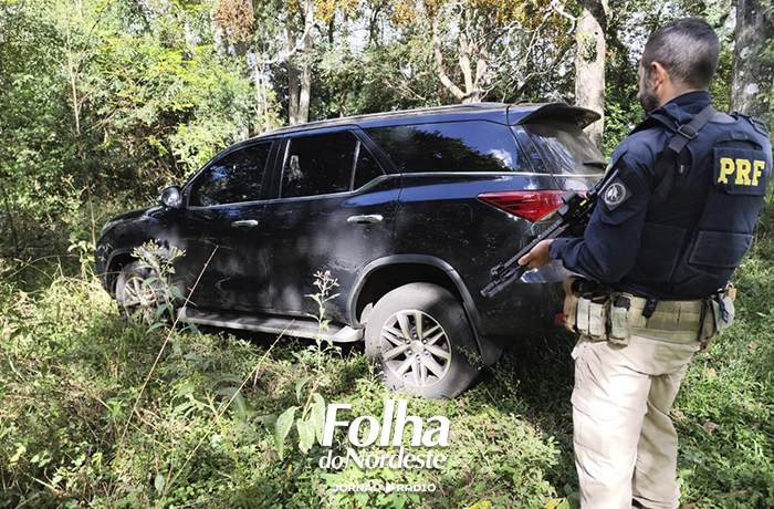 PRF recupera caminhonete furtada em apenas 30 minutos em Passo Fundo