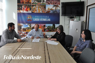 Prefeito Getulio repassa verba para execução do Rodeio de Lagoa Vermelha