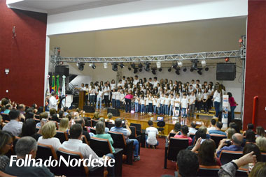 Wizard e Os Comodoros realizam show no Centro de Educação Tranformadora