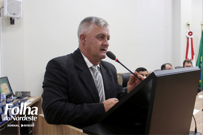 Leo Tessaro reassume cargo de prefeito de Caseiros