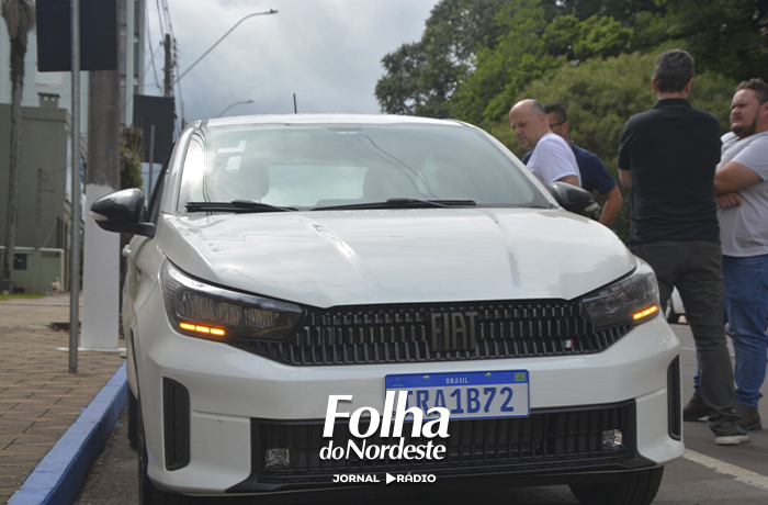 Secretaria Municipal de Desenvolvimento Social recebe novo veículo para reforçar atendimento do CRAS