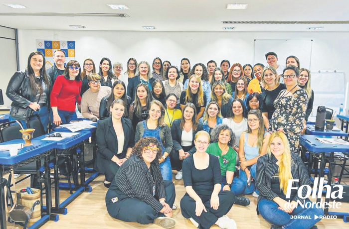 Representantes de Ibiraiaras participam de capacitação da FAMURS sobre Fortalecimento de Vínculos