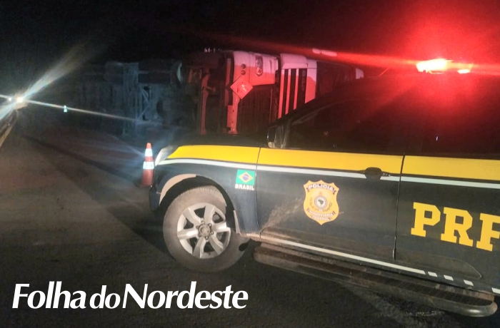 Colisão frontal entre caminhões resulta em uma morte em Vacaria 