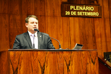 Emenda de Santini indica R$ 299 milhões para cofinanciamento hospitalar