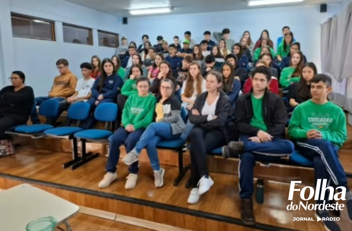 Brigada Militar realiza palestra educativa na Escola José Gelain, em São José do Ouro