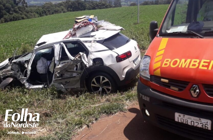 Colisão entre carro e caminhão resulta em três mulheres feridas na BR 285