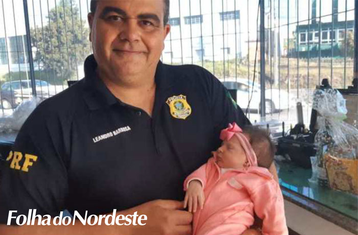 PRF reencontra recém-nascido dias após salvar sua vida em atendimento
