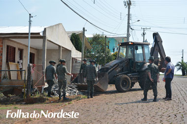 Exército Brasileiro inicia trabalho de limpeza no município