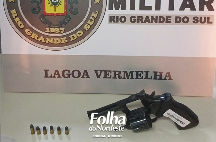 Homem é preso por porte ilegal de arma de fogo durante operação da Brigada Militar em Lagoa Vermelha