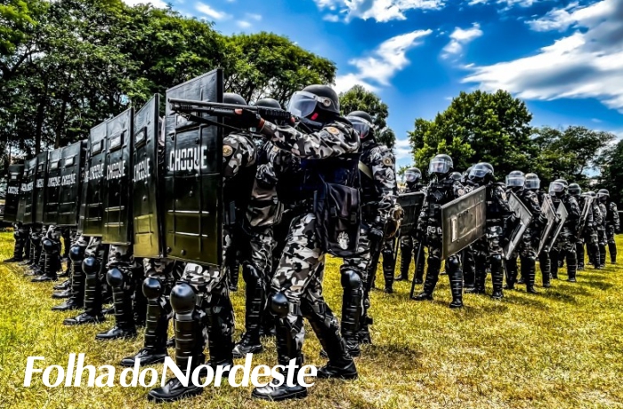 Policiais militares do RS embarcam para reforçar segurança no Distrito Federal