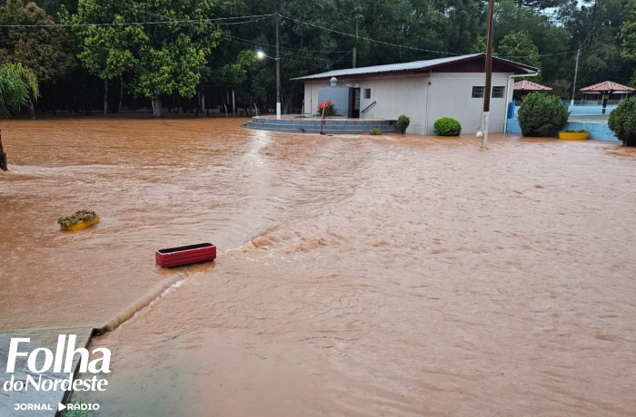 Chuva e ventos causam prejuízos em Ibiraiaras