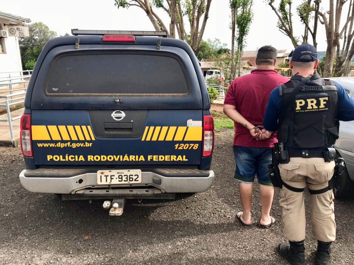 PRF prende em Lagoa Vermelha estelionatário procurado pela justiça