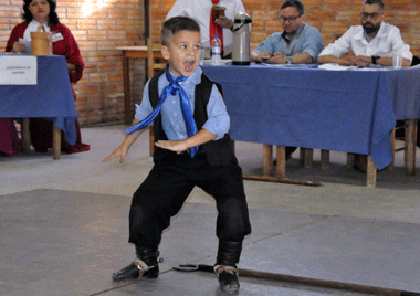 Lagoa Vermelha sedia 4º Sapateio Nacional de Dança da Chula