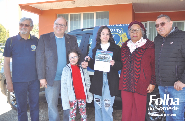 Lions Club entrega prêmios  a ganhadores da rifa beneficente