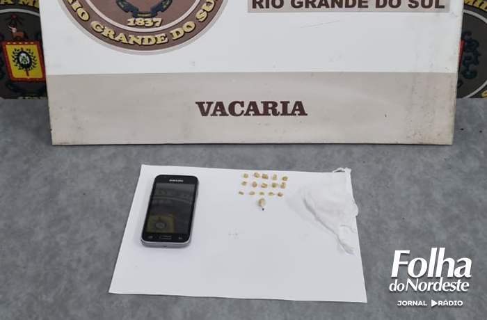 Mulher é presa por tráfico de drogas no bairro Monte Claro, em Vacaria