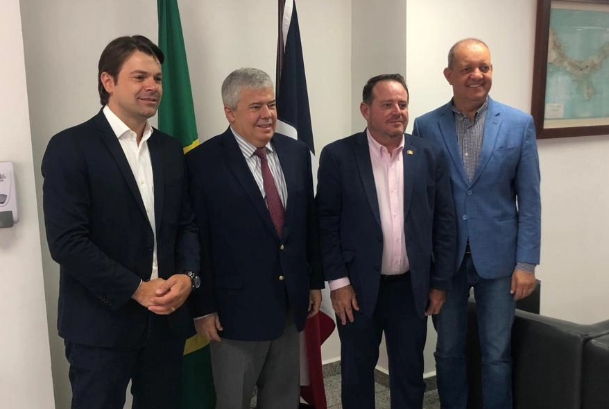 Santini cumpre agenda no Panamá