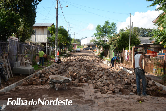 Secretaria de Obras trabalha em melhorias da infraestrutura do município