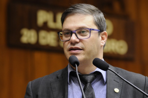 Roso representa Parlamento Gaúcho na Expolagoa 2018