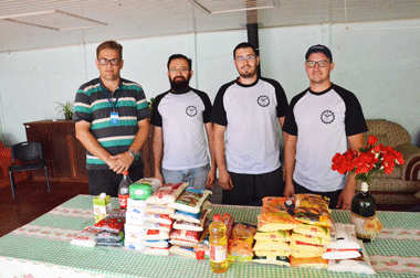 Lar do Idoso recebe doação do Lagoa Volks Group