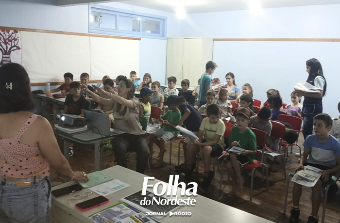 Palestra aborda educação fiscal e cidadania em escola de Caseiros