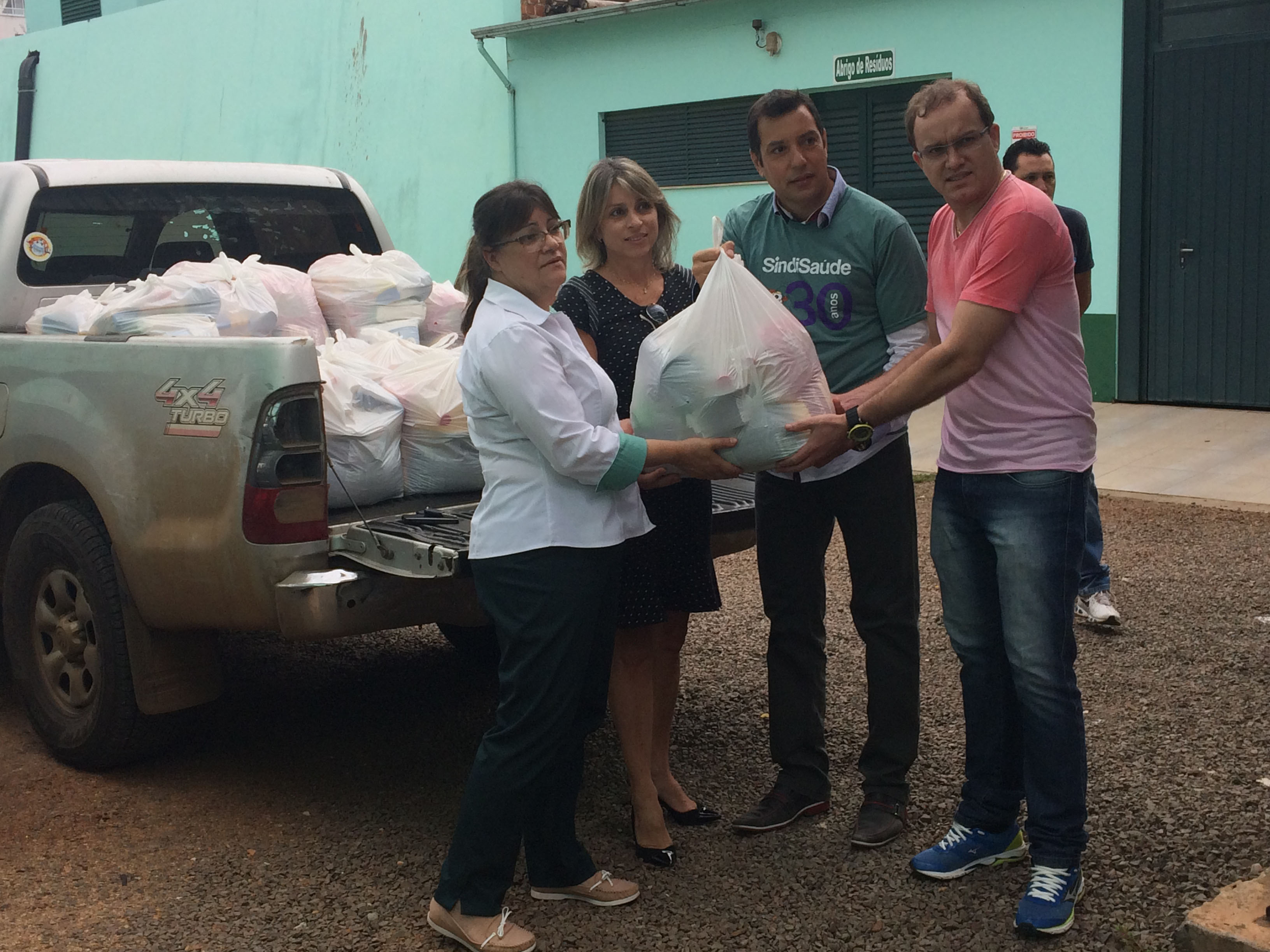Cestas básicas foram distribuídas no Hospital São Paulo