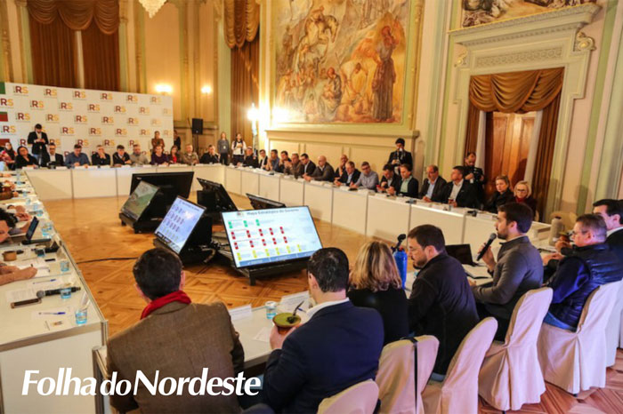 Leite reúne secretariado para avaliar primeiros seis meses de governo
