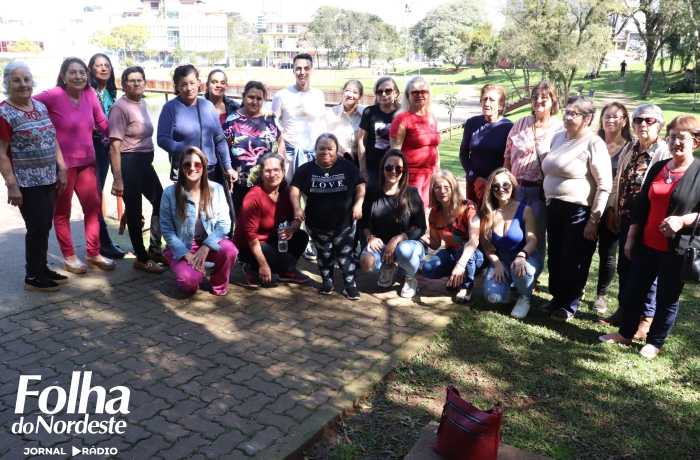 Grupo de Idosas de Capão Bonito do Sul visita shopping e participa de sessão de cinema