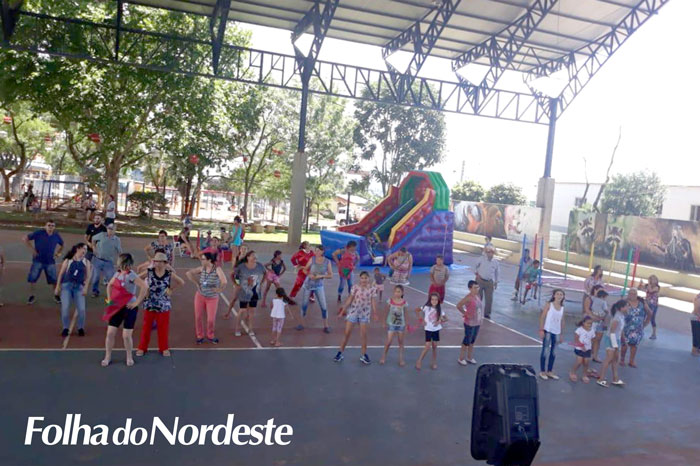 CRAS realizou confraternização de Natal com os participantes dos grupos