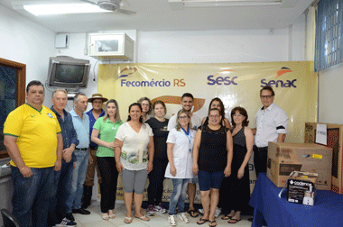 Sindilojas entrega premiação aos contemplados do Natal Recheado de Prêmios 2016