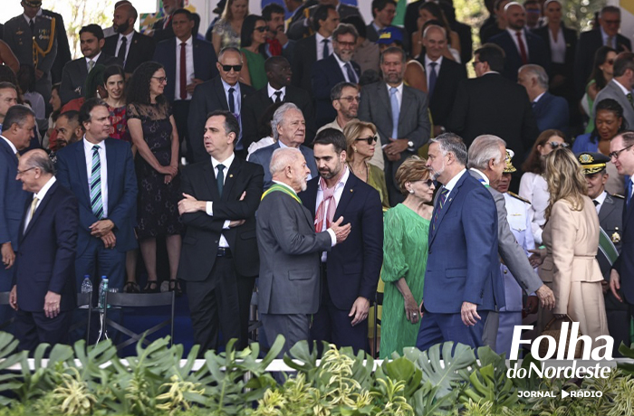 Desfile de 7 de Setembro homenageia Rio Grande do Sul pela reconstrução após enchente