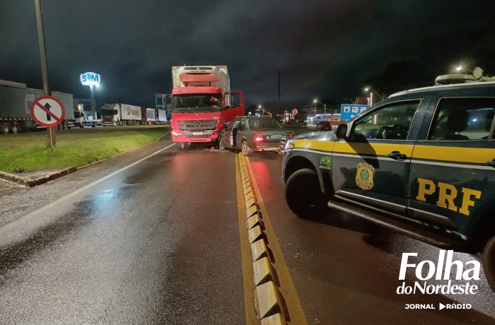 Acidente com quatro veículos interdita BR-116 por duas horas em Vacaria