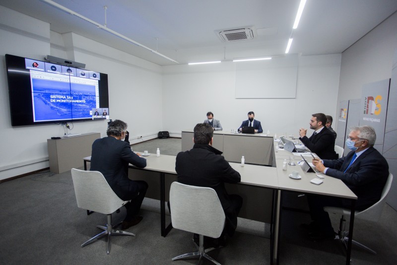 Novo sistema de monitoramento da pandemia amplia colaboração e simplifica protocolos, anuncia governador