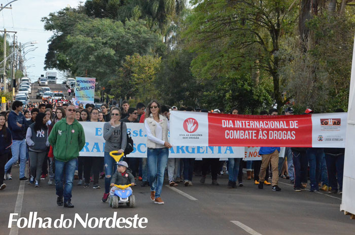Realizada 1ª Caminhada Municipal de Prevenção às Drogas Pela Cultura da Paz