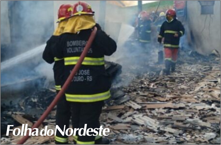 Incêndio atinge residência em Santo Expedito do Sul