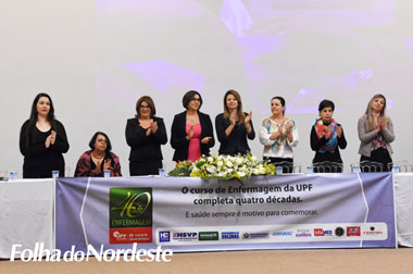 Enfermagem UPF comemora 40 anos com homenagens 