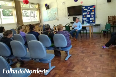 CRAS realiza roda de conversa sobre saúde da criança