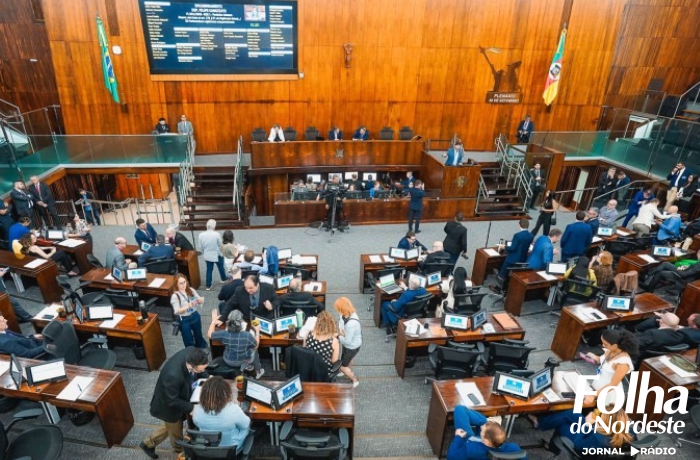 Assembleia aprova reformulação do programa Todo Jovem na Escola