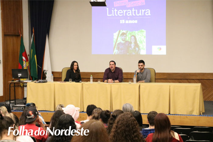 Vencedores do Prêmio Sesc de Literatura conversam com leitores na UPF