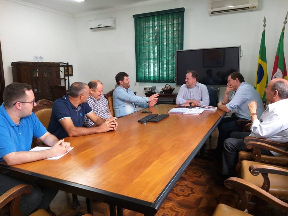 Prefeito manteve audiência com secretário da Agricultura do RS