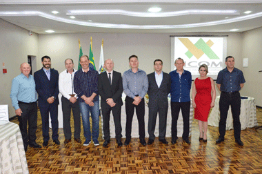 Nova diretoria do SICOM é empossada