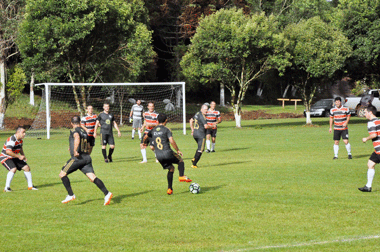 Inicia 1ª Copa Ramo Agrícola CER Santos de Futebol de Campo