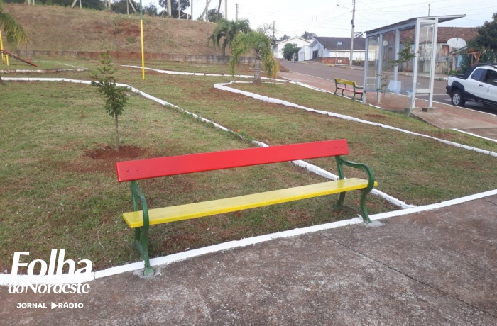 Prefeitura realiza melhorias em praças dos bairros Industrial I e Gaúcha