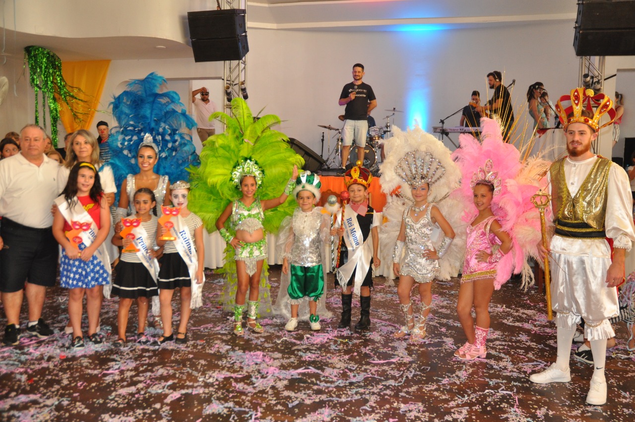 Clube Comercial promoveu seu carnaval infantil