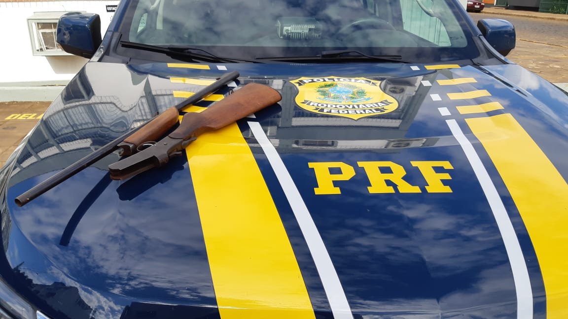 Homem é preso por porte de ilegal de arma em Vacaria