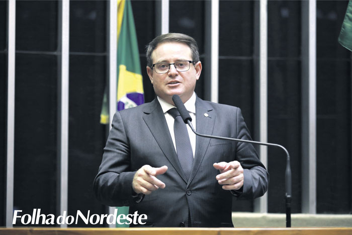 Extinção de municípios: se votação fosse hoje projeto não passaria, diz Santini