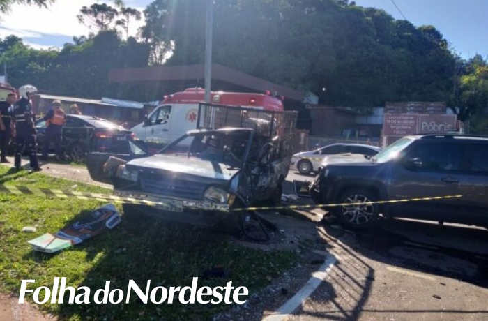 Falei para o pai nem sair de casa por causa da idade, mas ele disse que o Pedro tinha que ir para a escola