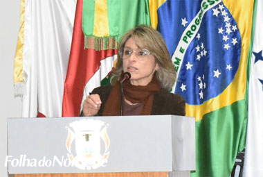 Vereadora Márcia requer informações sobre programa que beneficia gestantes