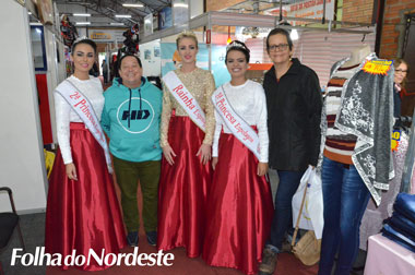 Soberanas da Expolagoa 2018 visitam expositores